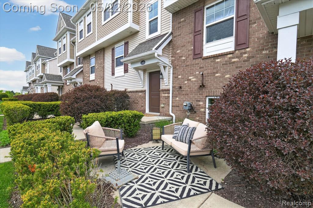 238 Center Boulevard, Wixom, MI 48393 — Photo 33