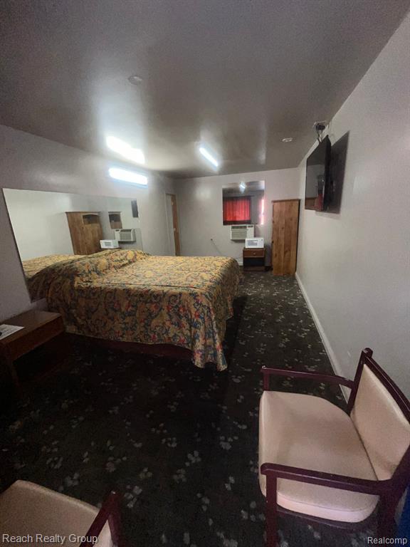 22755 GRAND RIVER Avenue, Detroit, MI 48219 — Photo 26