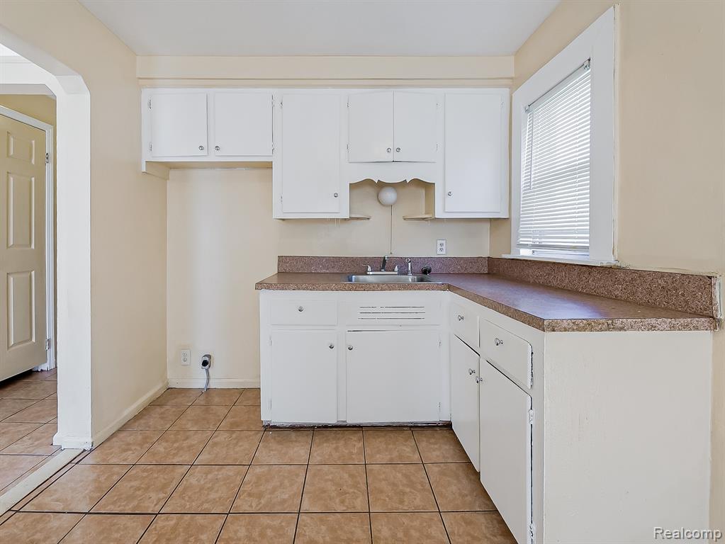19365 Fenmore Street, Detroit, MI 48235 — Photo 2