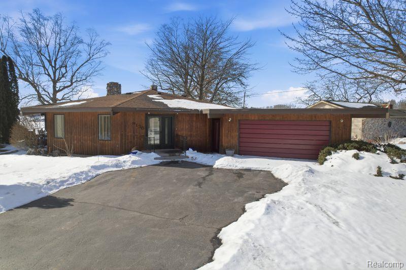 9136 Shinanguag Drive, Goodrich Vlg, MI — Photo 2