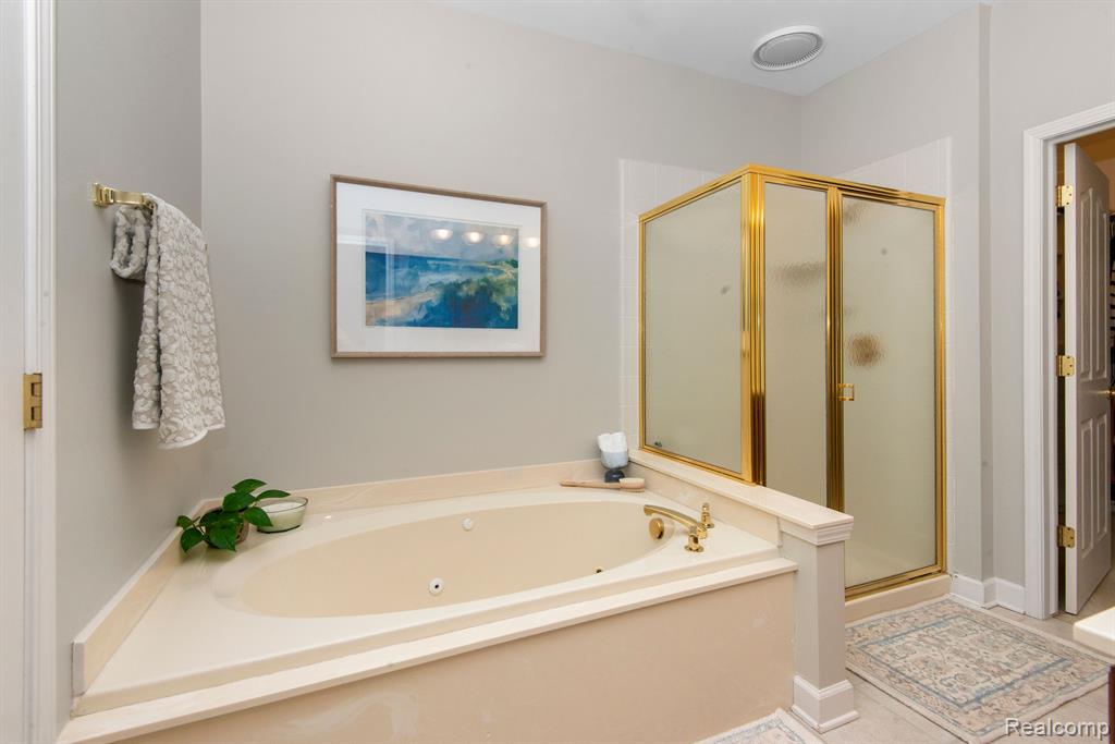 16420 Cypress, Northville, MI 48168 — Photo 22