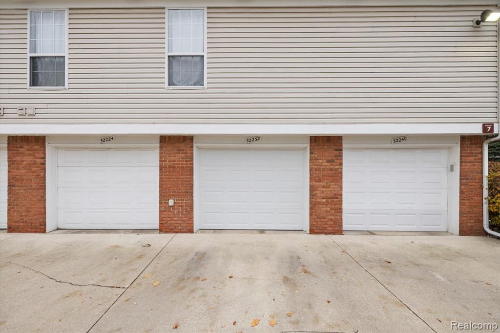 52232 Heatherstone Avenue, Macomb, MI 48042 — Photo 30