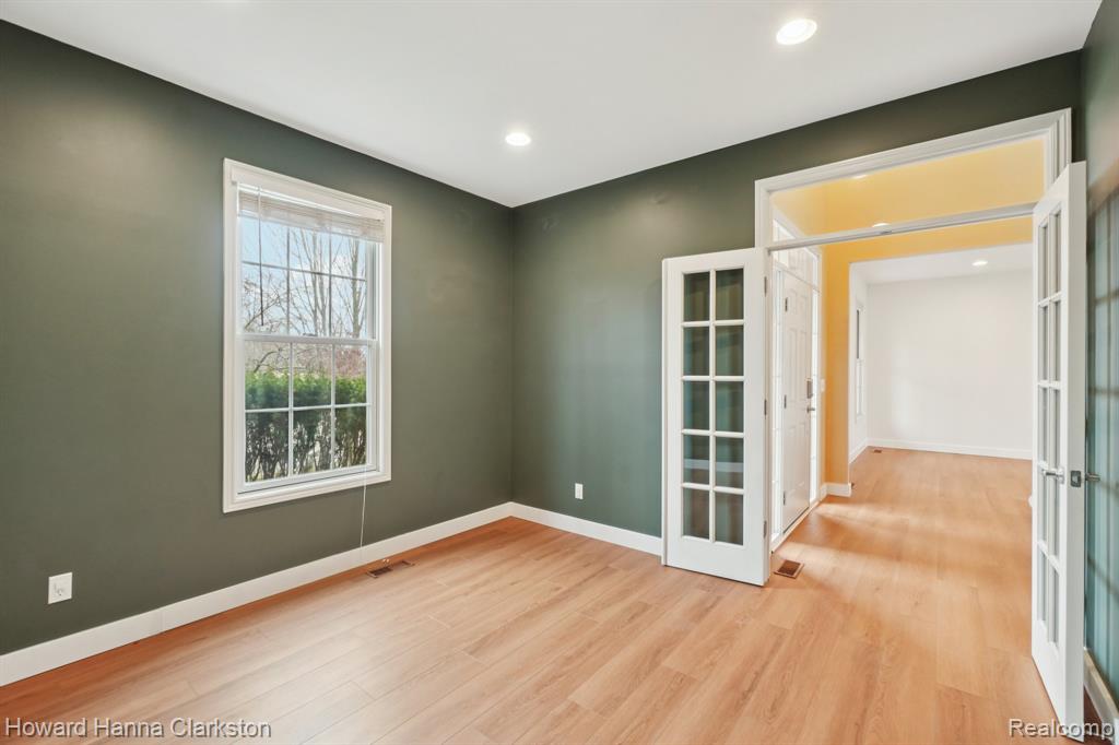 49941 Baychester Boulevard, Canton, MI 48187 — Photo 4