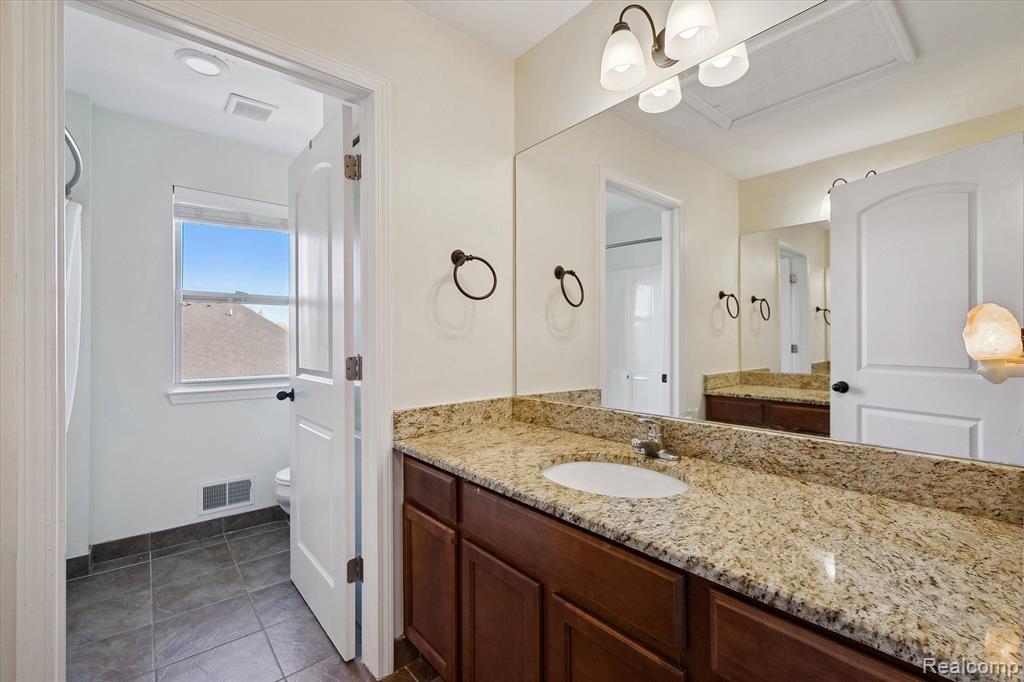 54210 BIRCHWOOD Drive, South Lyon, MI 48178 — Photo 37
