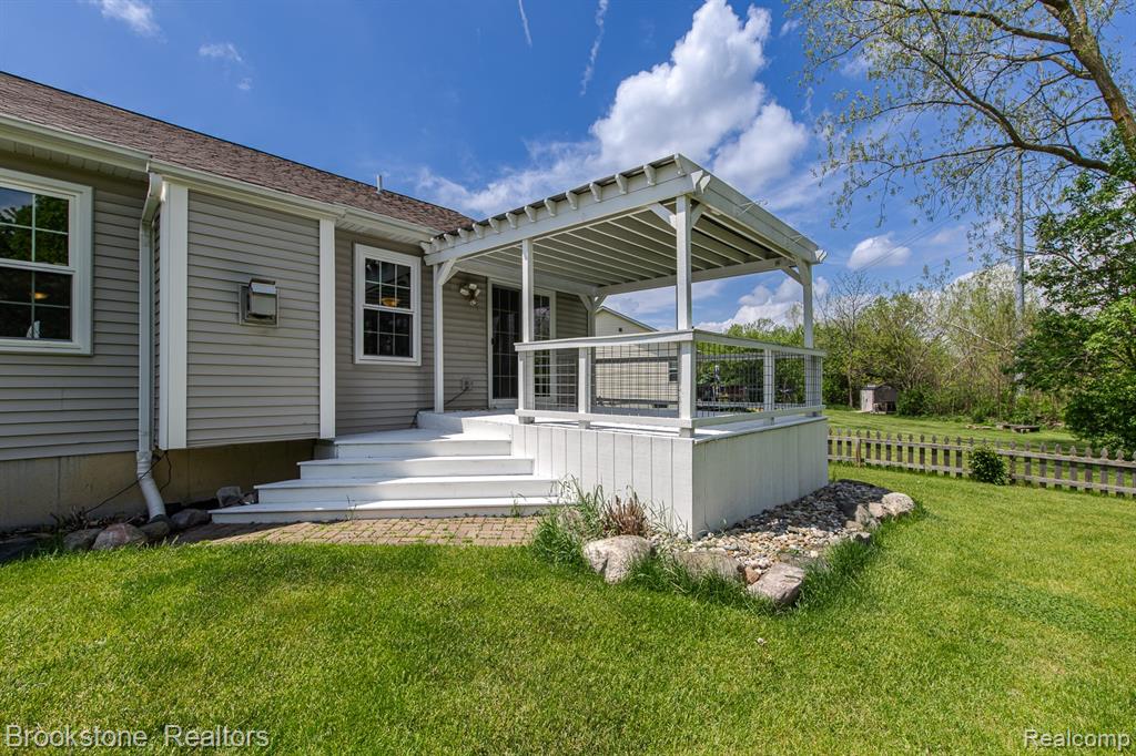 4289 Covey Lane, Grand Blanc, MI 48439 — Photo 57