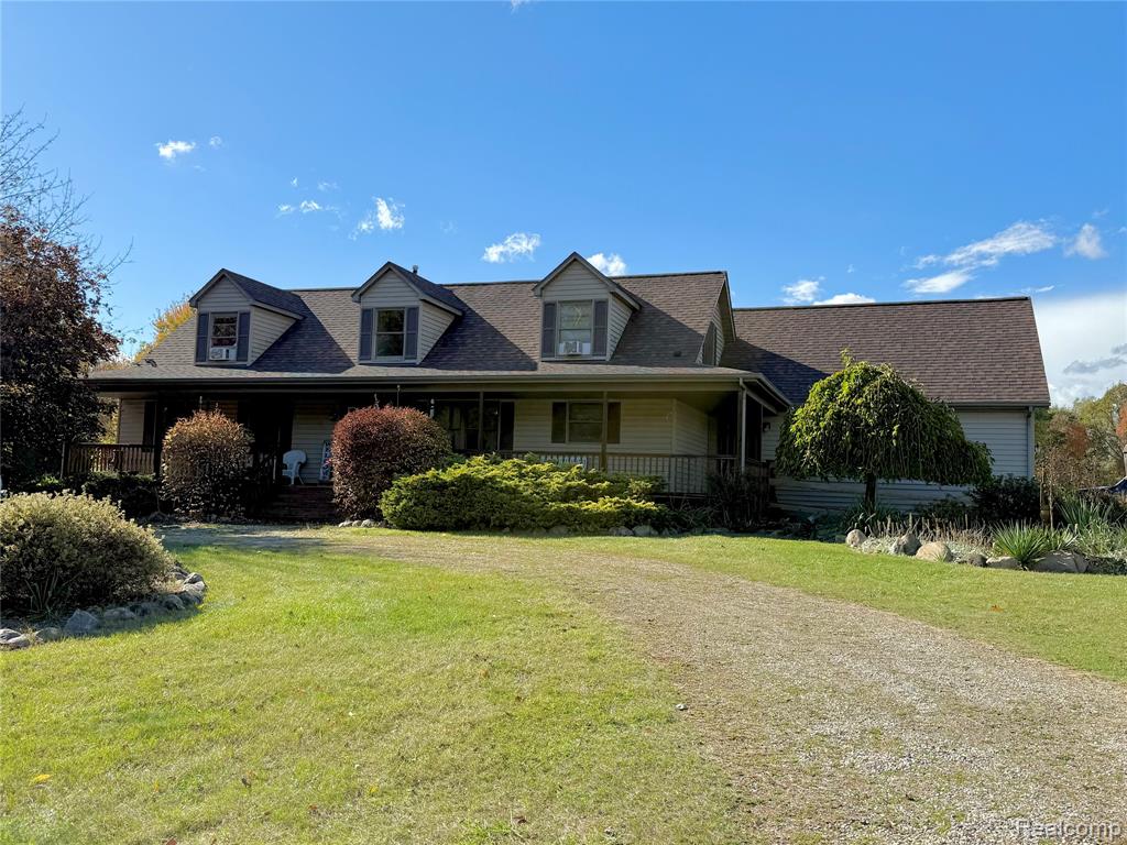 835 N Lake George Road, Attica, MI 48412 — front exterior