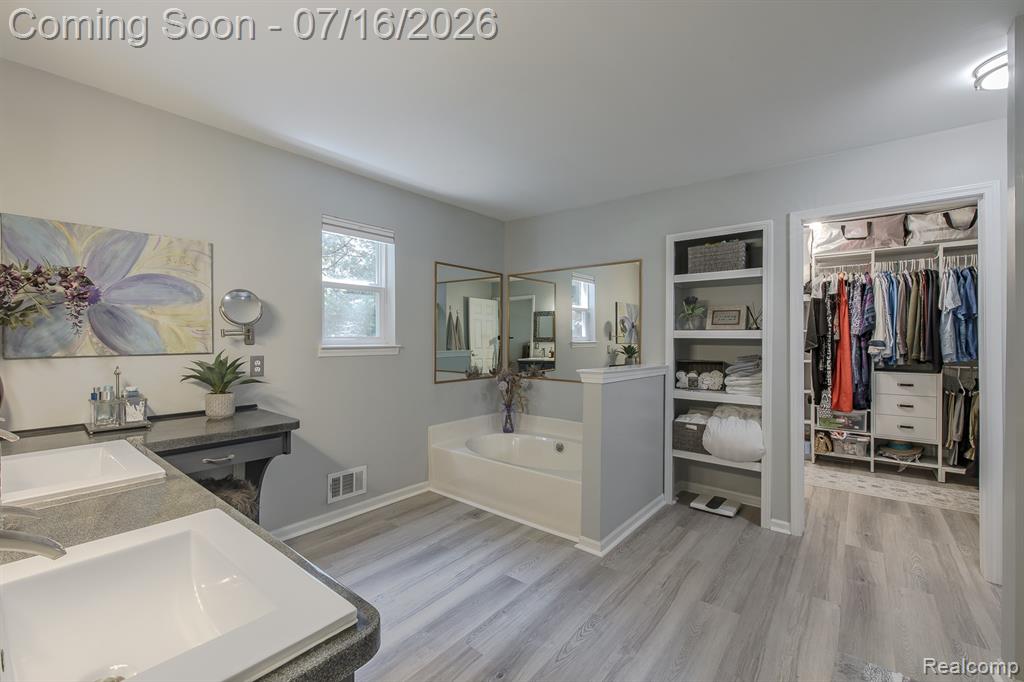 4430 Sedona Drive, Clarkston, MI 48348 — Photo 28