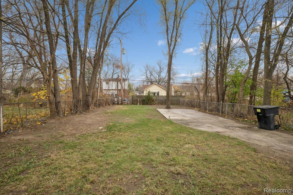 17326 Kentfield Street, Detroit, MI 48219 — Photo 14