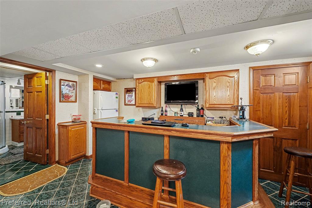 7710 Lear Court, Westland, MI — Photo 21