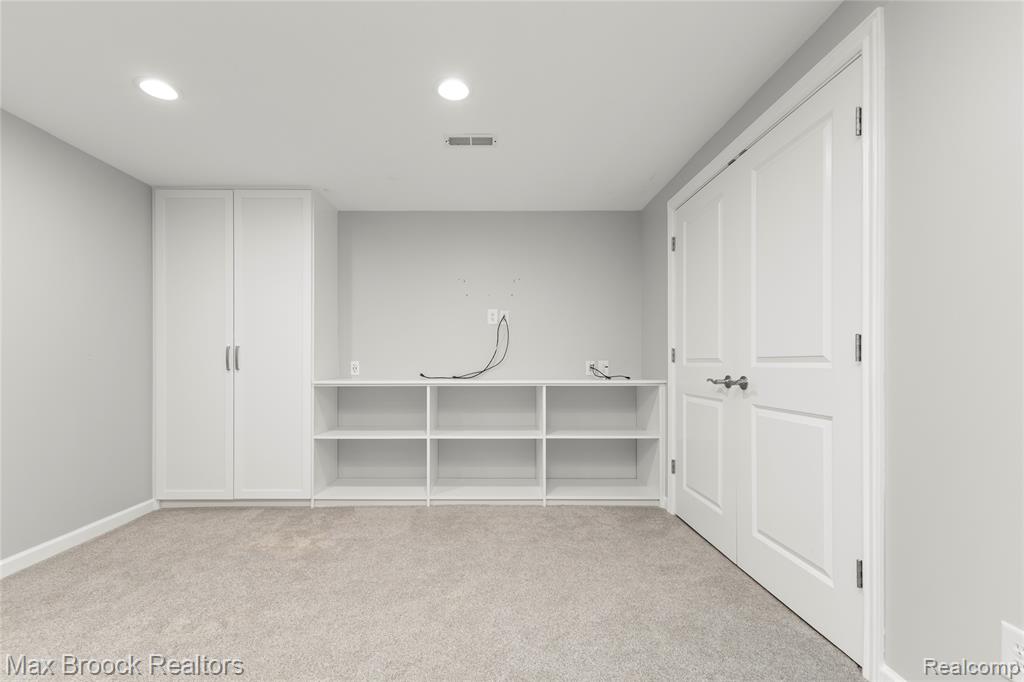 4211 Kent Road, Royal Oak, MI 48073 — Photo 26