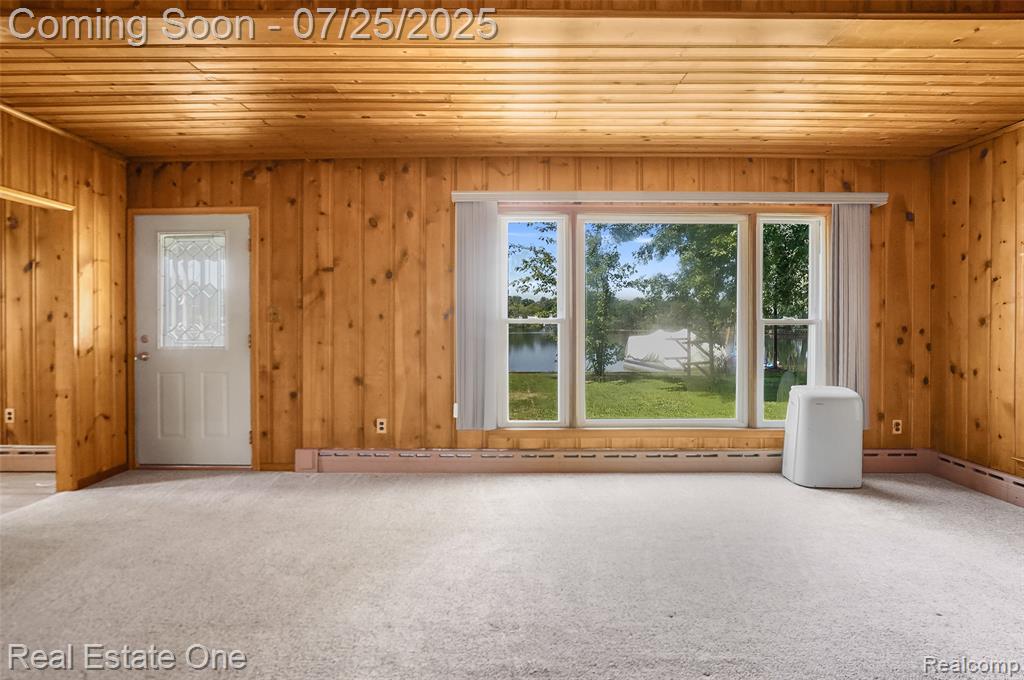 8802 Riverside Drive, Brighton, MI 48116 — Photo 10