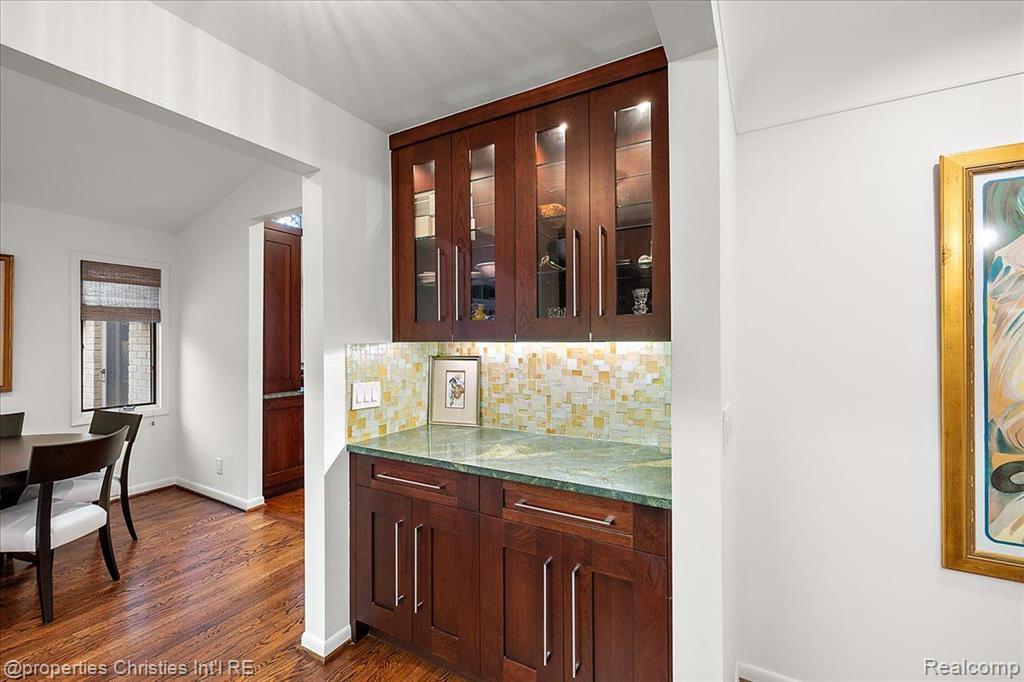 765 S Glenhurst Drive, Birmingham, MI 48009 — Photo 16