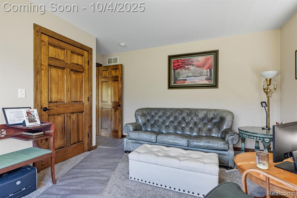 12600 Hibner Road, Hartland, MI 48353 — Photo 5