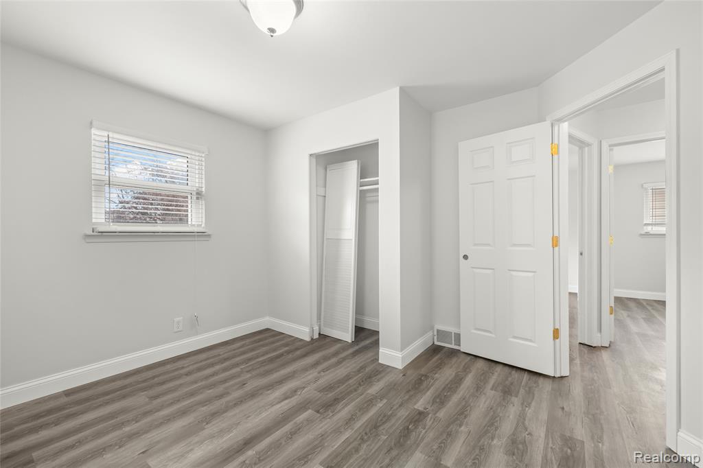 7435 Arcola Street, Westland, MI — Photo 11