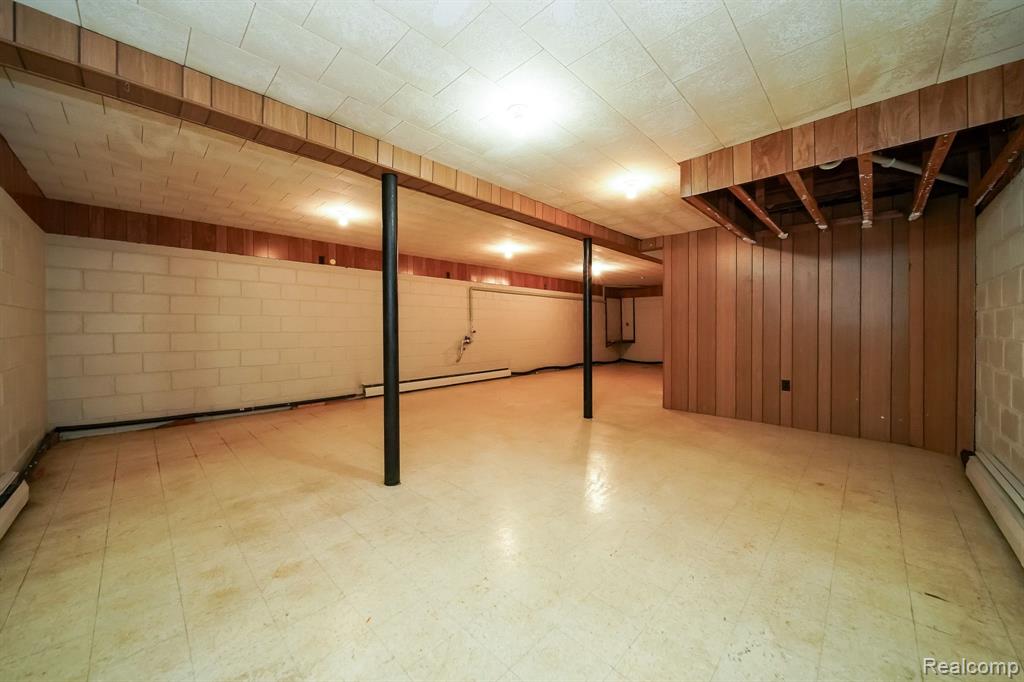 46269 HULING Street, Shelby Twp, MI 48317 — Photo 42