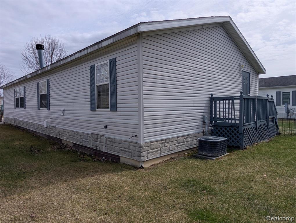 8 Brookfield, Swartz Creek, MI 48473 — Photo 6