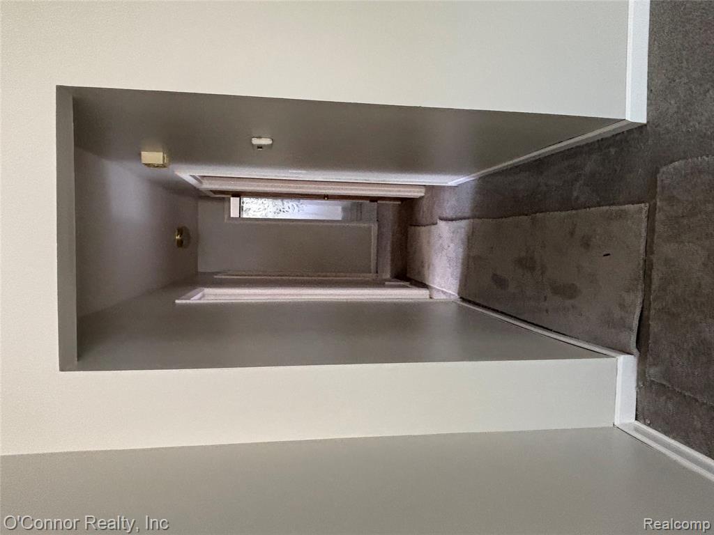 27637 Barrington Street, Madison Heights, MI 48071 — Photo 7