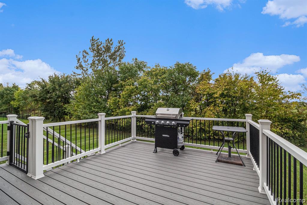 9270 Country View Drive, Ypsilanti, MI 48197 — Photo 29