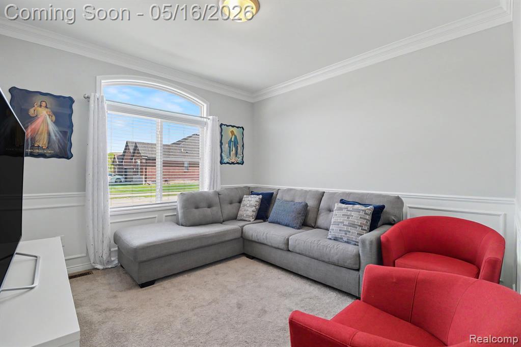 15330 Eton Pointe Drive, Clinton Twp, MI 48035 — Photo 13