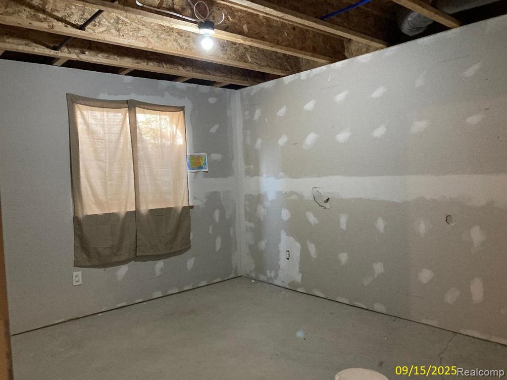 3299 Hill Hollow Lane, Howell, MI 48855 — Photo 17