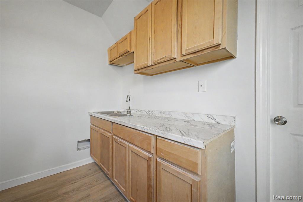 3799 Pingree Street, Detroit, MI 48206 — Photo 12