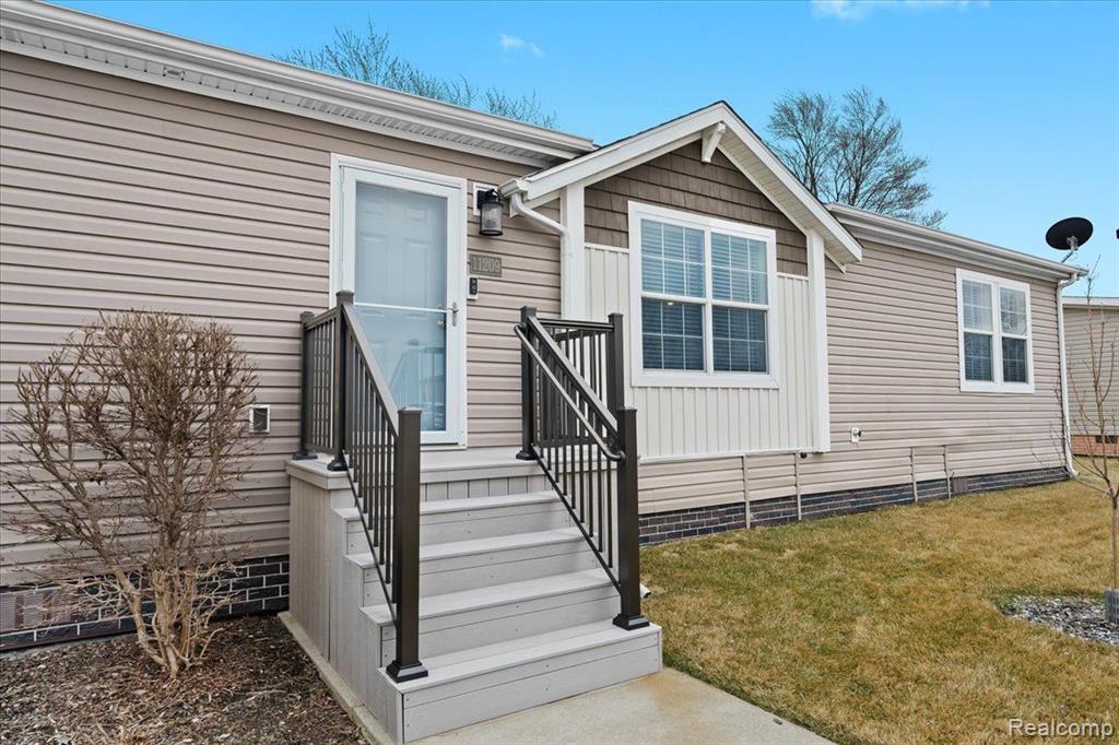 11209 SPRING ARBOR, South Lyon, MI 48178 — Photo 4