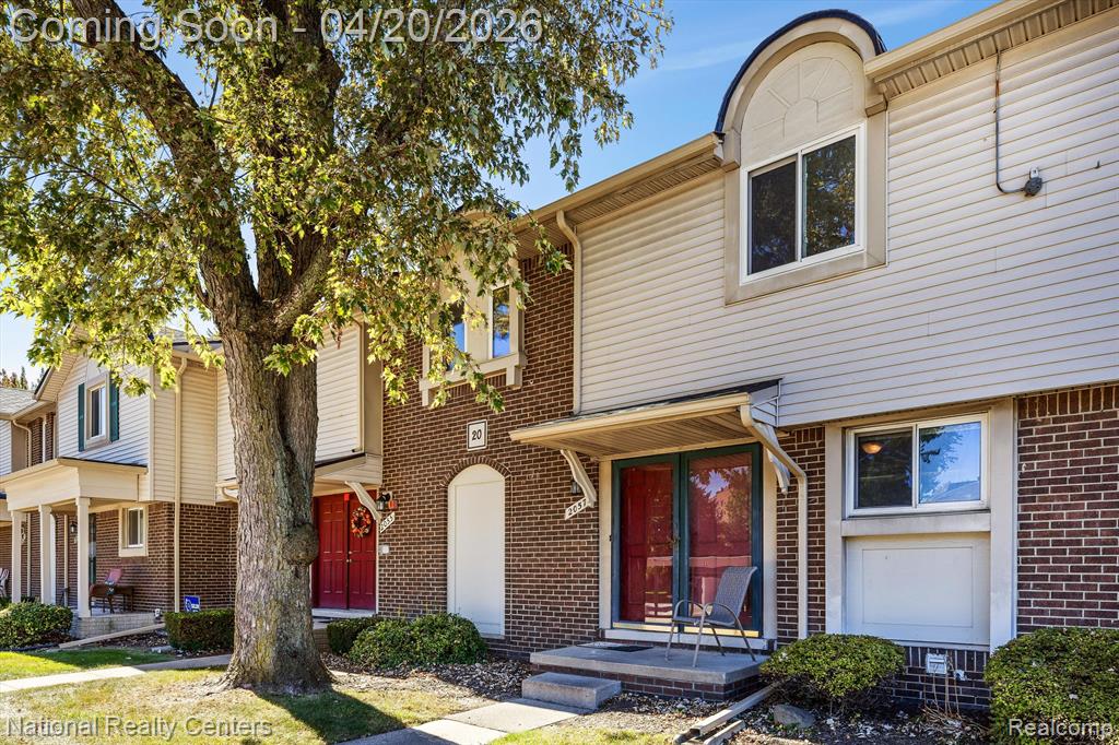 2057 W FRANKLIN Drive, Canton, MI 48187 — Photo 4