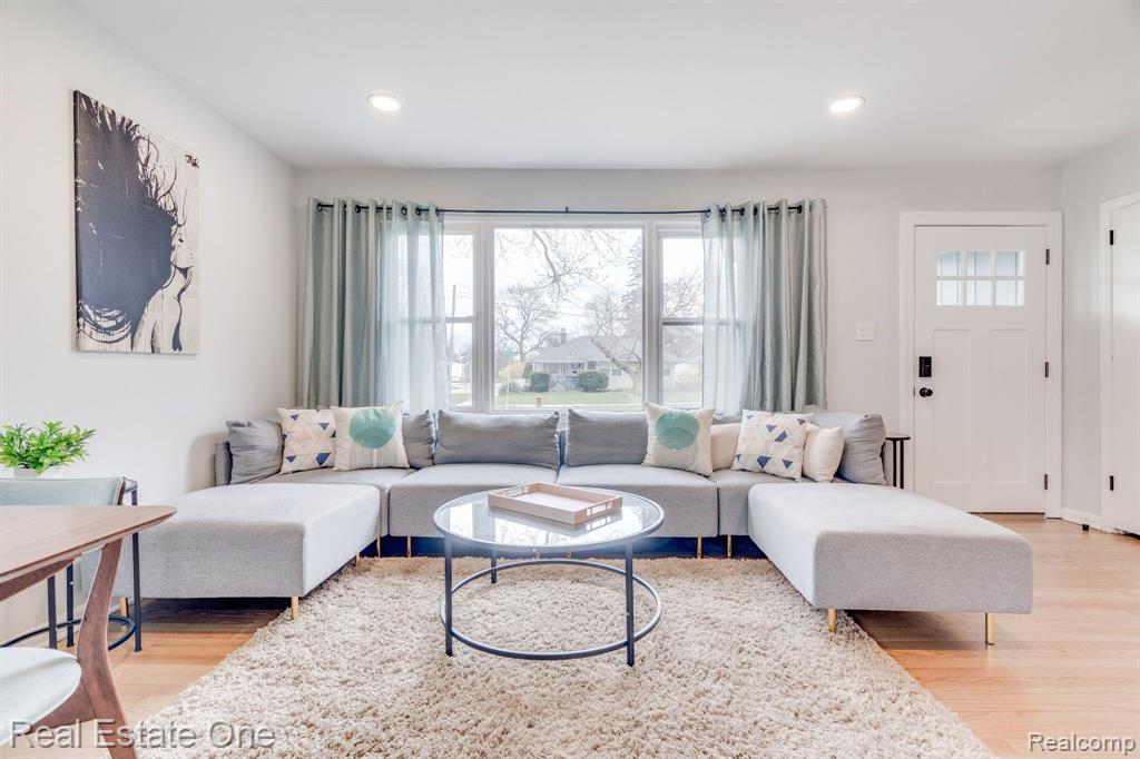 4727 OLIVIA AVENUE, Royal Oak, MI 48073 — Photo 5