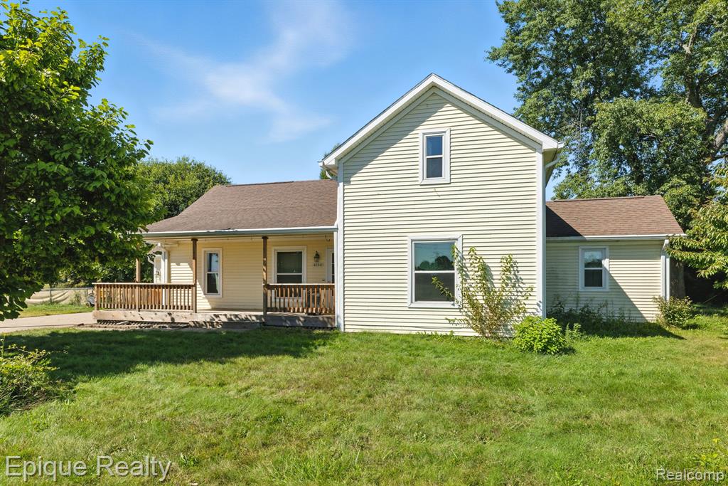 4294 Rochester Road, Dryden, MI 48428 — front exterior