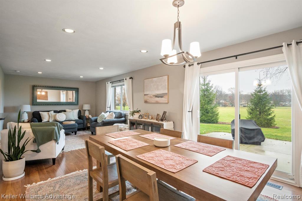 43924 ORLEANS, Canton, MI 48187 — Photo 20
