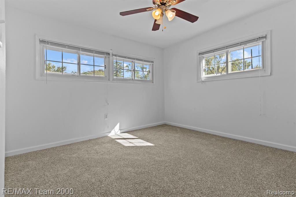 6363 McGuire Street, Taylor, MI 48180 — Photo 11