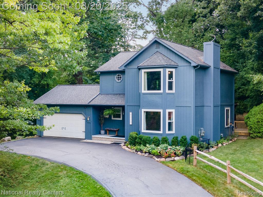 9275 Thendara Boulevard, Clarkston, MI 48348 — front exterior