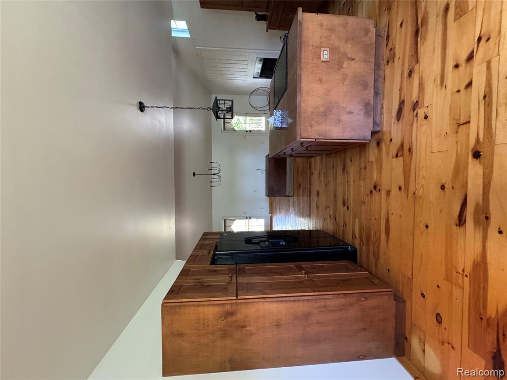 5402 Raubinger Road, Swartz Creek, MI 48473 — Photo 7