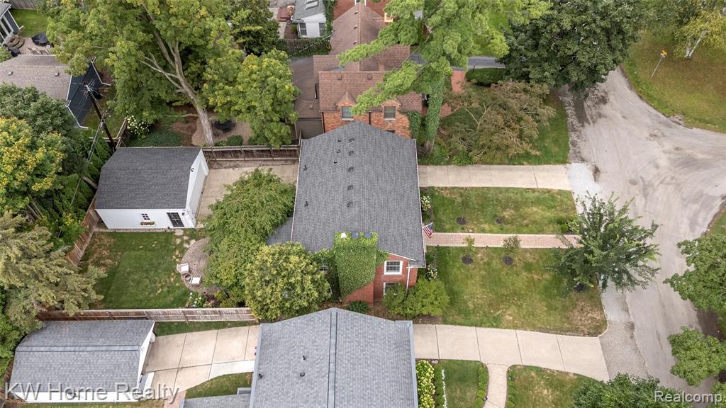 595 Kimberly Street, Birmingham, MI 48009 — Photo 58