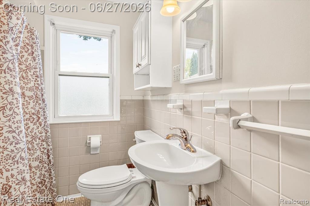 9900 Brookfield Street, Livonia, MI 48150 — Photo 27