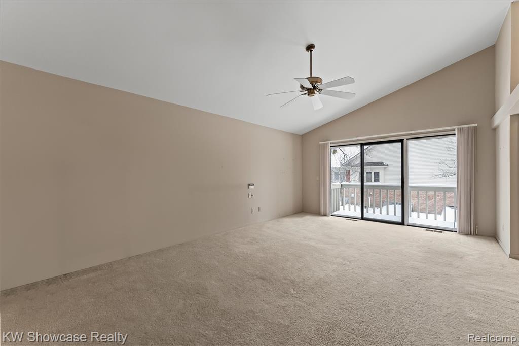 6933 Pebble Park Circle, 83, West Bloomfield, MI — Photo 11