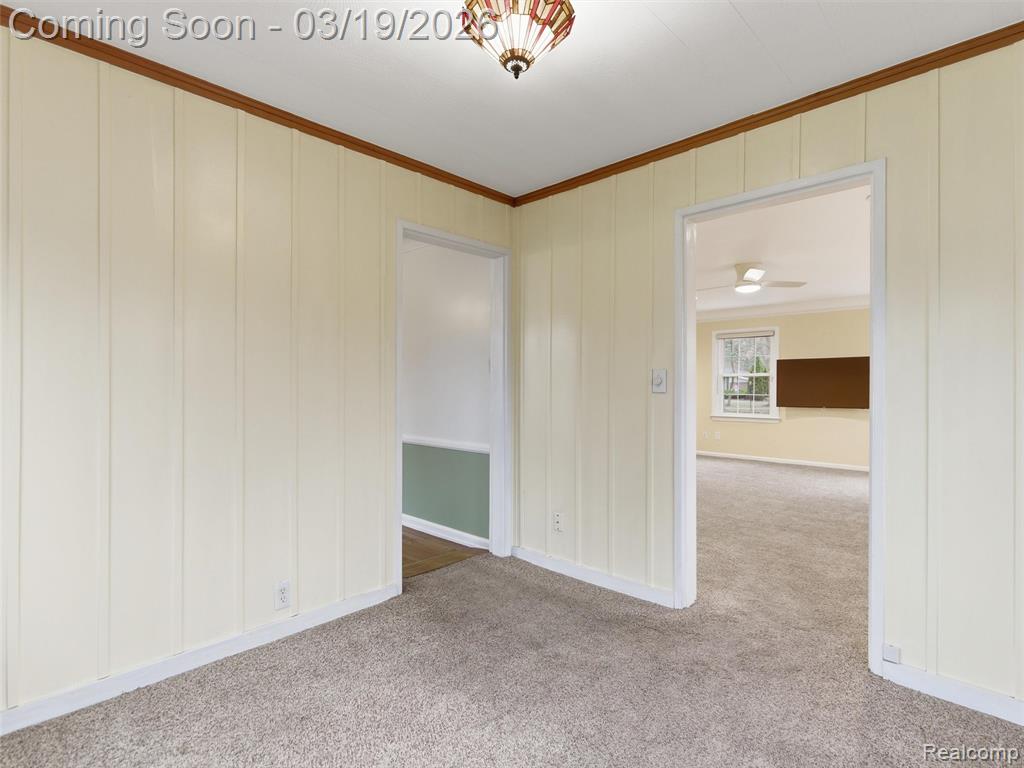 27320 Sunset Boulevard E, Lathrup Village, MI 48076 — Photo 22