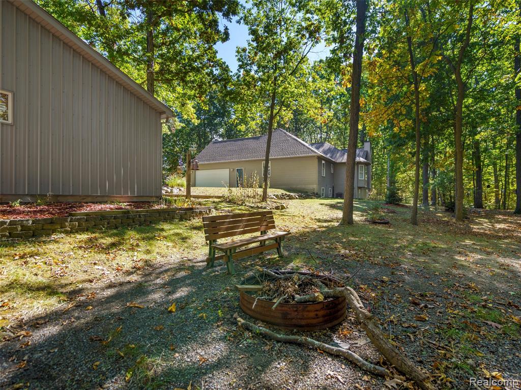 11371 Runyan Lake Road, Fenton, MI 48430 — Photo 36