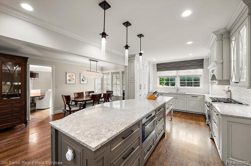 688 Balfour Street, Grosse Pointe Park, MI 48230 — Photo 13