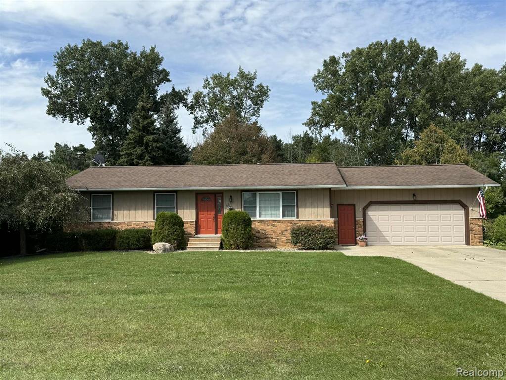 957 Linda Street, Bad Axe, MI 48413 — front exterior