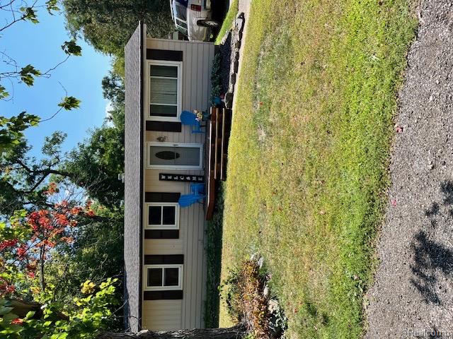 9145 Mandon Road, White Lake, MI — front exterior