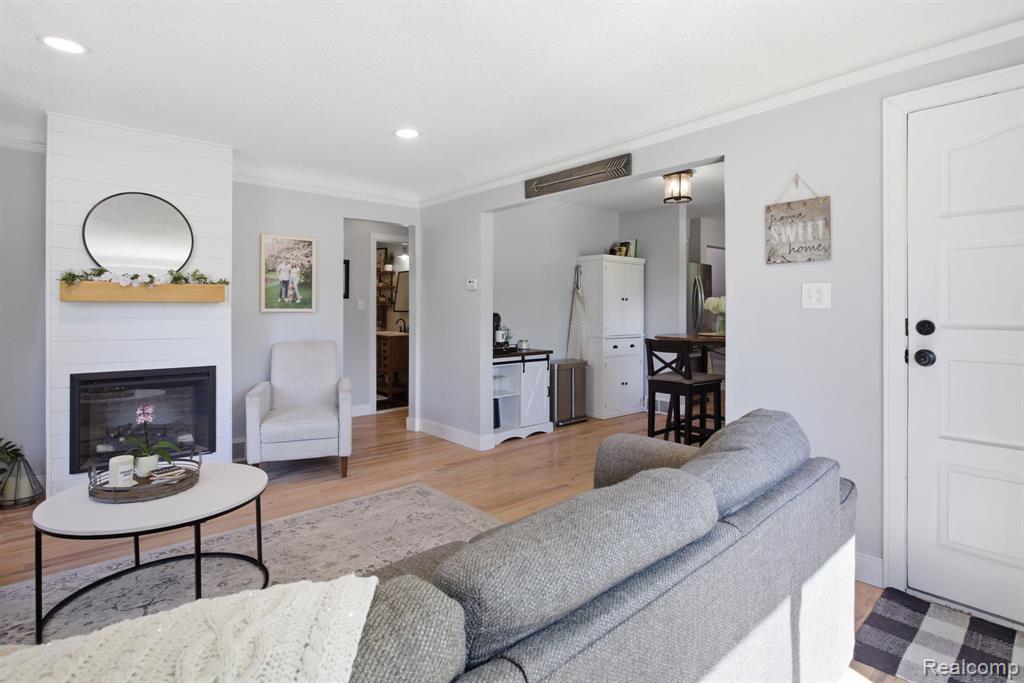 2705 Gardner Avenue, Berkley, MI 48072 — Photo 9