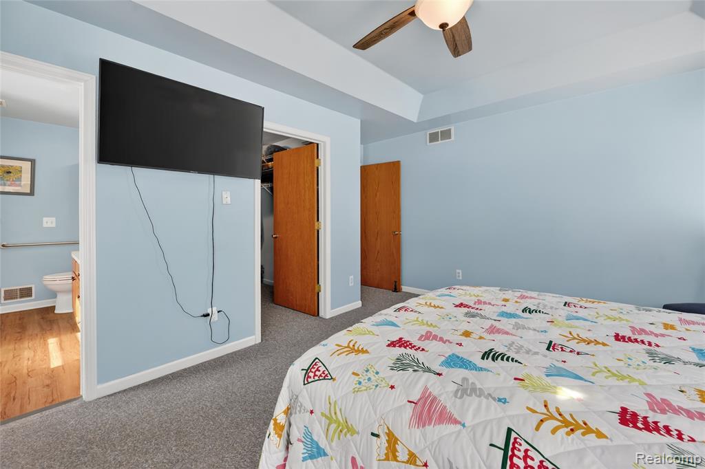 468 Dama View Court, Howell, MI 48855 — Photo 20