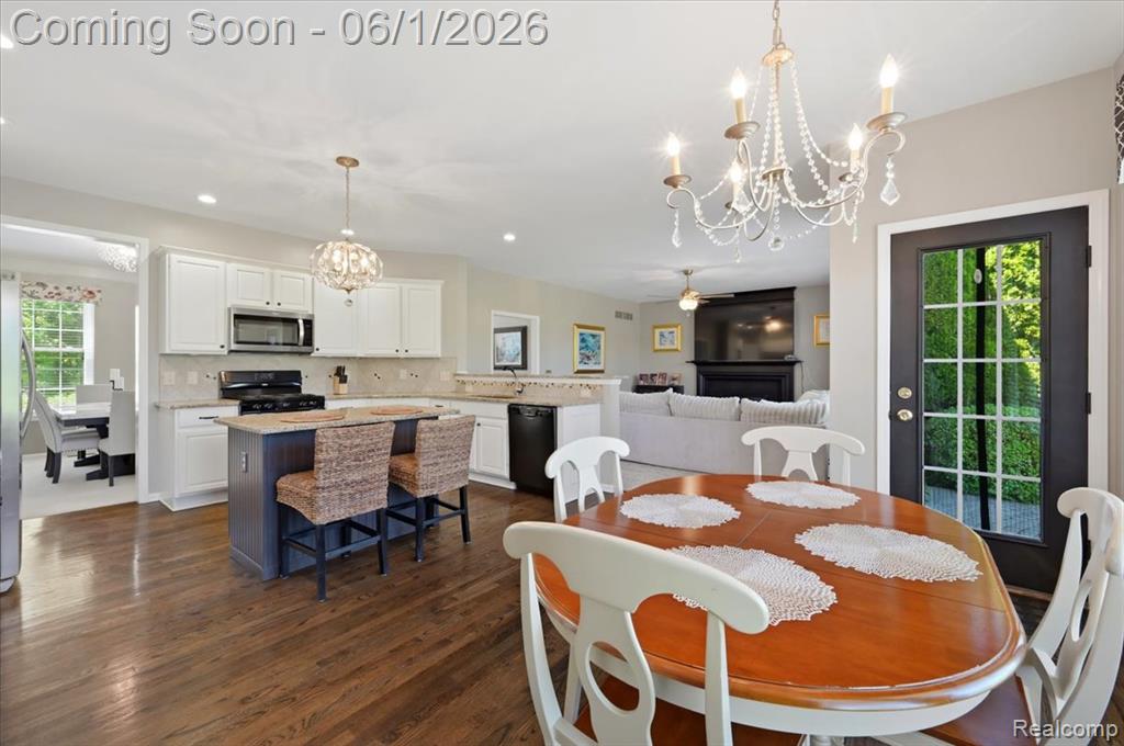 48606 Greenwich Circle, Canton, MI 48188 — Photo 18