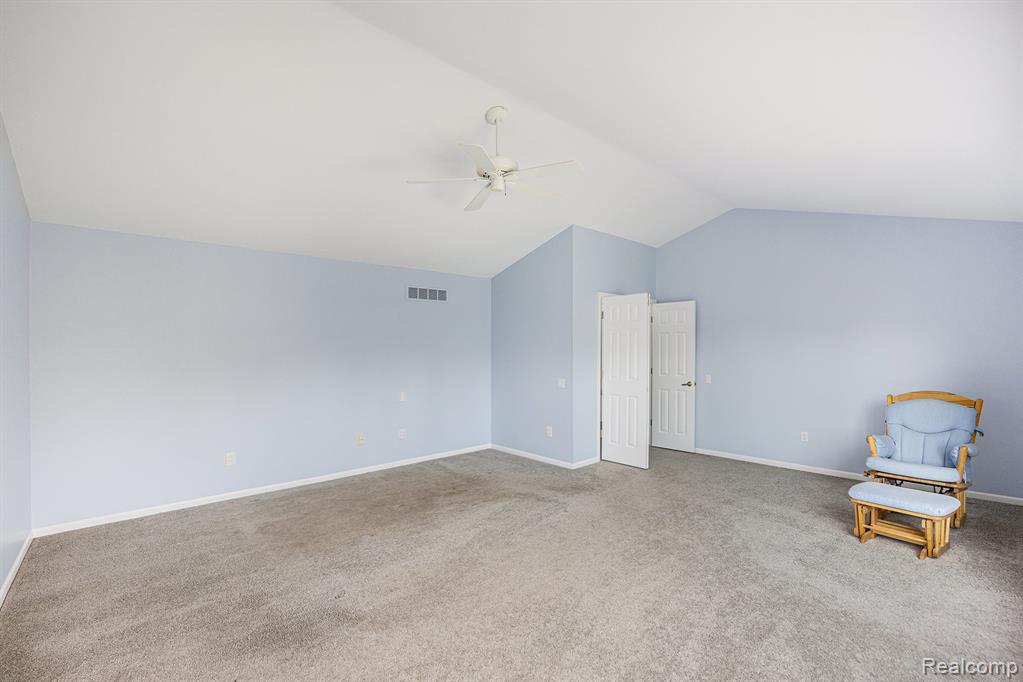5686 Cherry Lane, West Bloomfield, MI 48324 — Photo 19