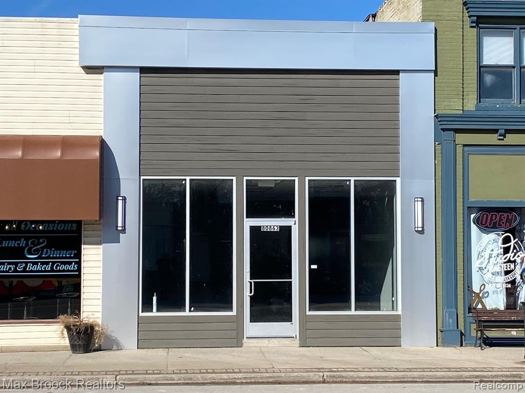 80863 MAIN Street, Memphis, MI — Photo 2