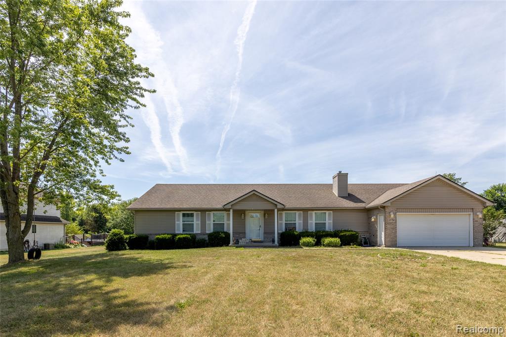 27750 Bell Road, New Boston, MI 48164 — Photo 2