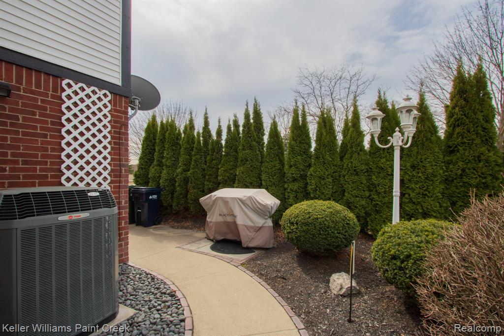 4831 Homestead Drive, Sterling Heights, MI 48314 — Photo 50