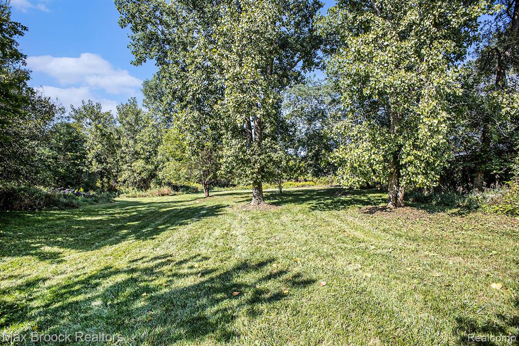 7147 Mabley Hill Road, Fenton, MI 48430 — Photo 26