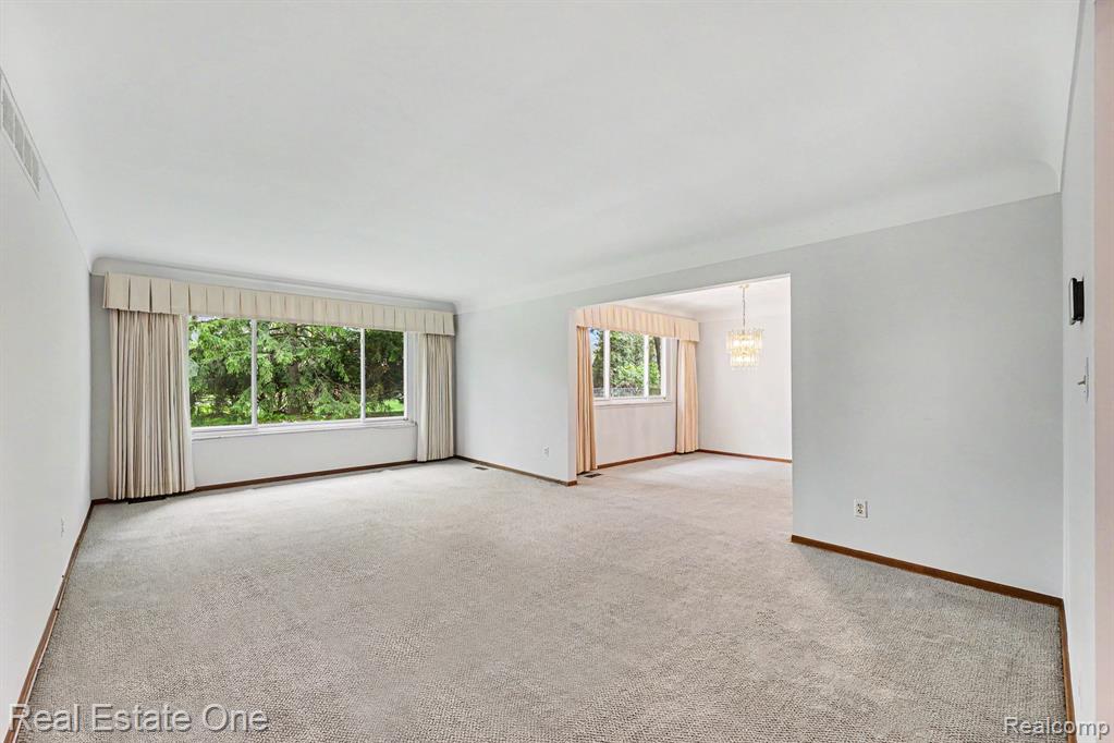 3888 Boulder Drive, Troy, MI 48084 — Photo 7